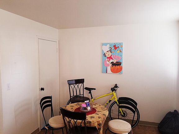 2nd image of 892 E Colony N #10