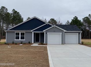 347 Walters Run Dr, Raeford, NC 28376