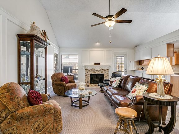 5th image of 3414 Spring Willow Dr