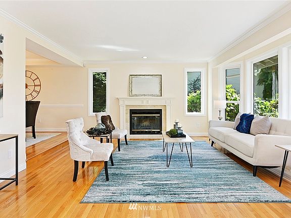 3rd image of 5610 S 296th Ct