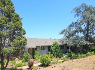 26550 Anacapa Dr, Los Altos Hills, CA 94022