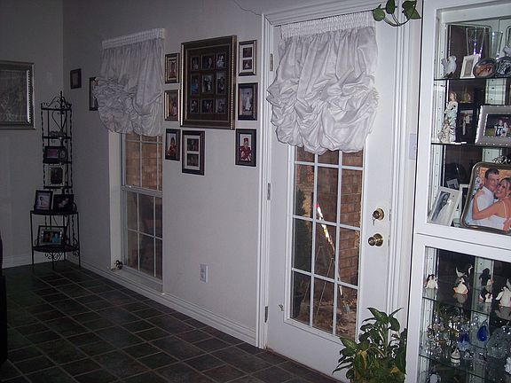 4th image of 1092 Timber Creek Cir