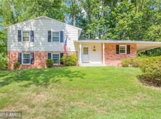 8304 Brixton St, Springfield, VA 22152