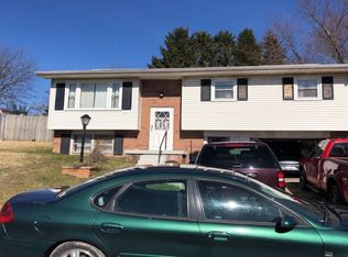 47 Pin Oak Dr, Wheeling, WV 26003