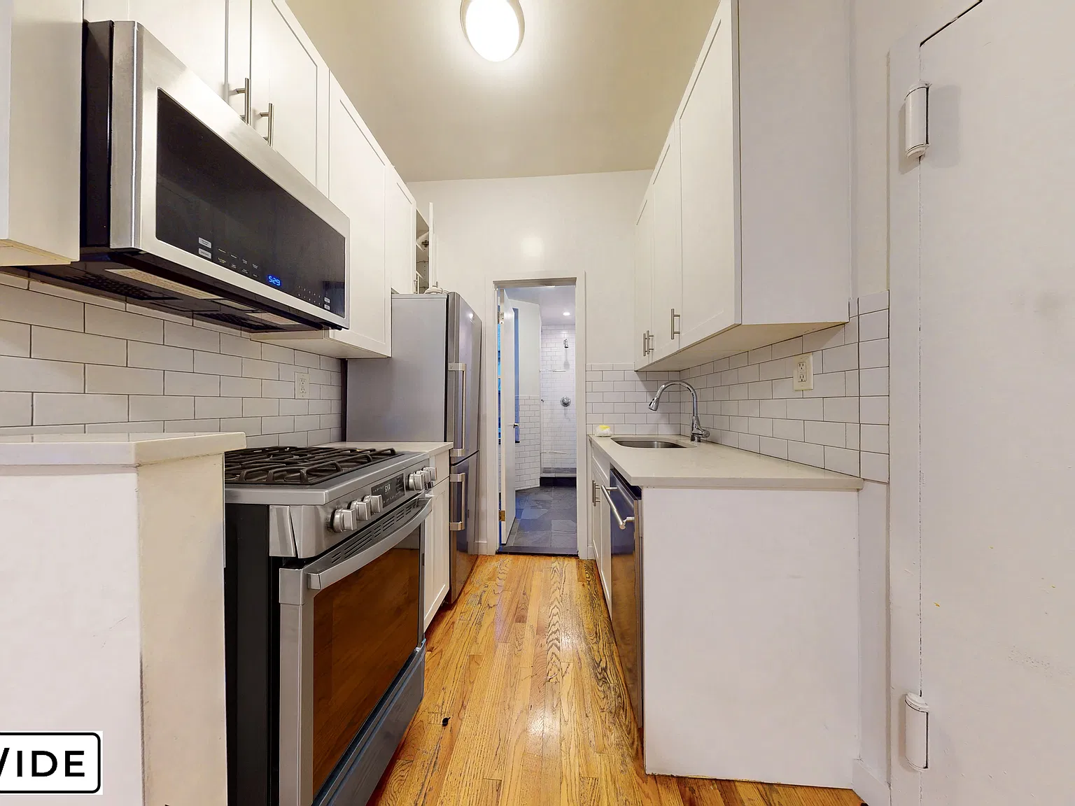 218 East 85th Street — Photo 3