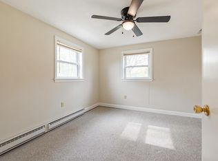 499 17th St, West Babylon, NY 11704
