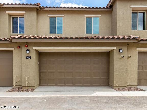 3rd image of 740 E LARK Street #102