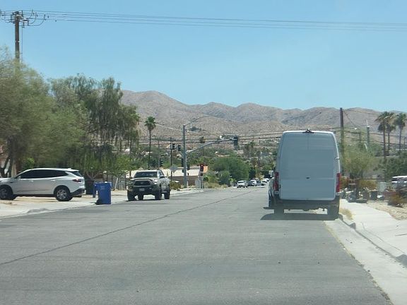 4th image of 66396 Desert View Ave