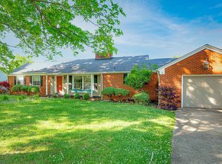 2751 Greenway Rd, Ashland, KY 41102