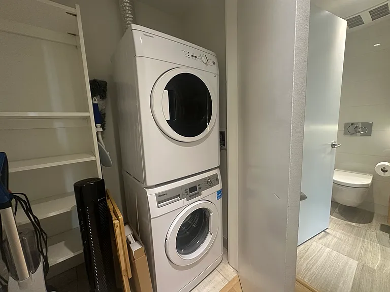 1571 W 57th Ave #200 — Photo 12