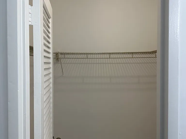 100 Lincoln Rd #601 — Photo 10