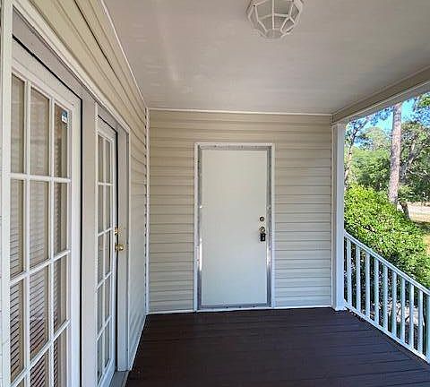 5th image of 2678 Seashore Road SW