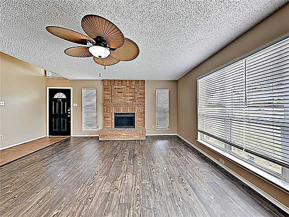 2nd image of 7000 Escondido Dr