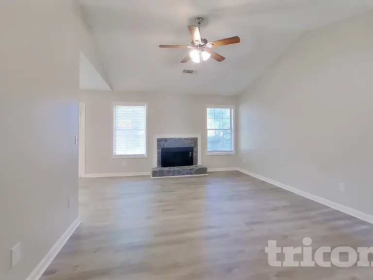 118 Taylor Knoll Way — Photo 3