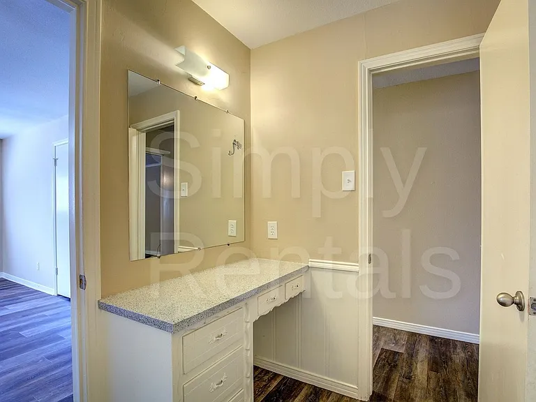 6426 Chapman Dr — Photo 28