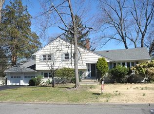 76 Prescott St, Demarest, NJ 07627