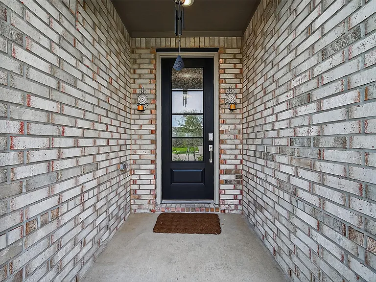 27222 Woodridge Glen Dr — Photo 4