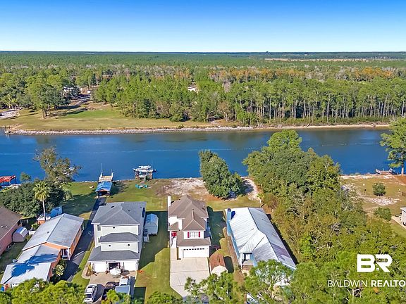 2nd image of 640 W Canal Dr