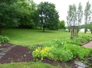 333 Robertson Rd, Sherrill, NY 13461