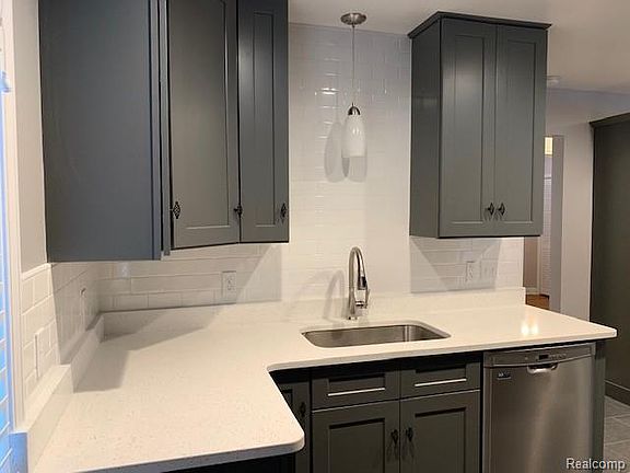 5th image of 28609 Park Ct