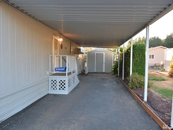 4th image of 2453 Nightingale Ln