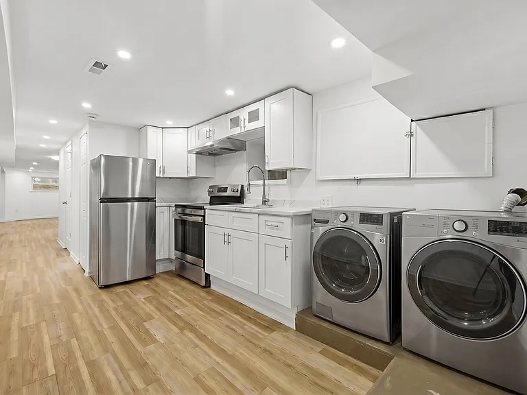 736 N Sawyer Ave #G — Photo 1