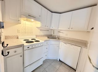 278 Harvard St APT 9, Cambridge, MA 02139