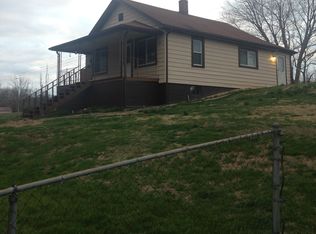 189 Earls Branch Rd, Pounding Mill, VA 24637