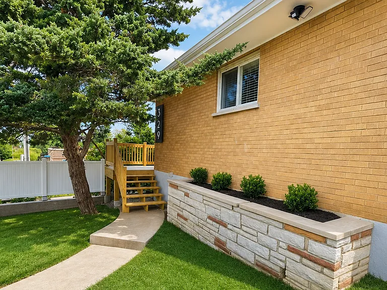 329 Eichelberger St #A — Photo 2