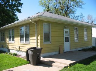 3825 40th St, Des Moines, IA 50310