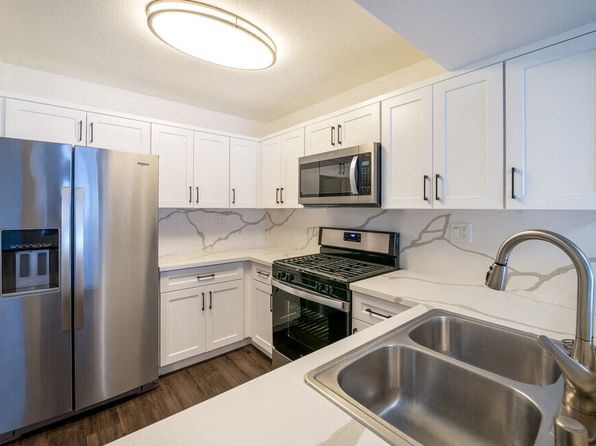 3128 Oak Rd #2-319