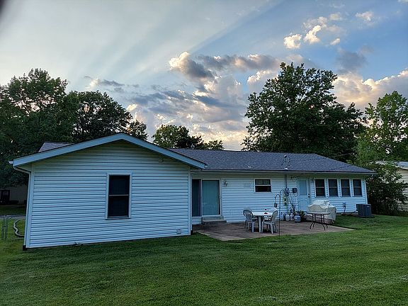 3rd image of 1008 Accent Dr