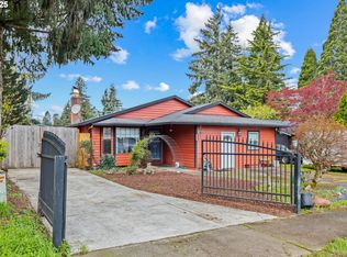 923 NE 193rd Ave, Portland, OR