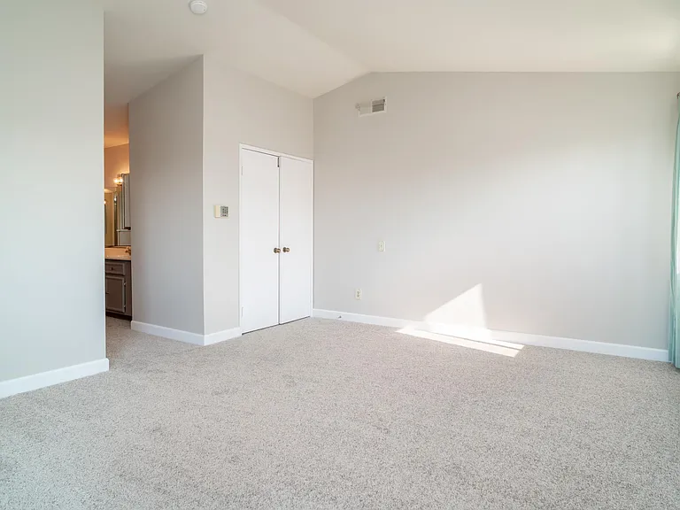 8733 Elford Ct — Photo 19