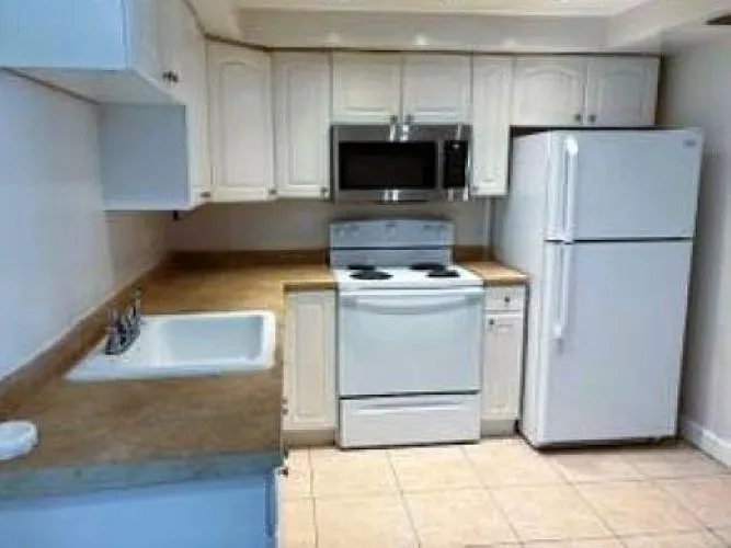 15389 S Dixie Hwy #34 — Photo 7