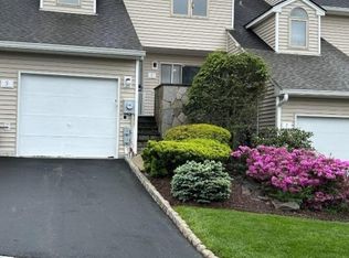 5 Cadmus Ct, West Orange, NJ 07052