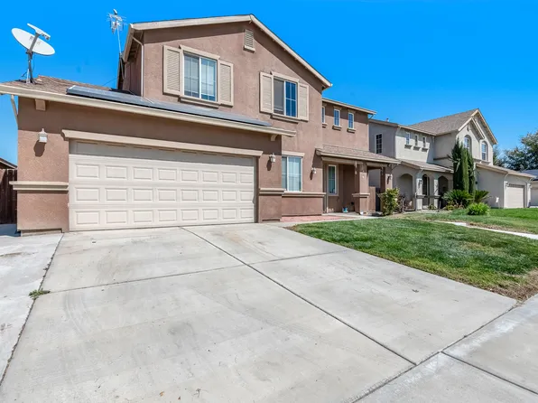 2464 Bell Port Avenue, Tulare, CA 93274