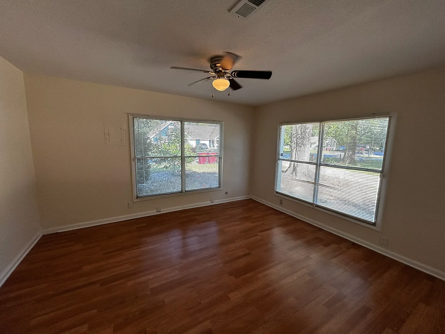 2 bed, 845 sqft, $1,250 — Photo 3