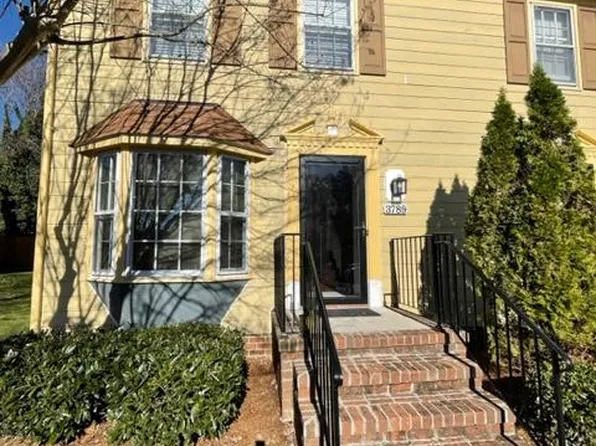 3789 Greenes Xing, Greensboro, NC 27410