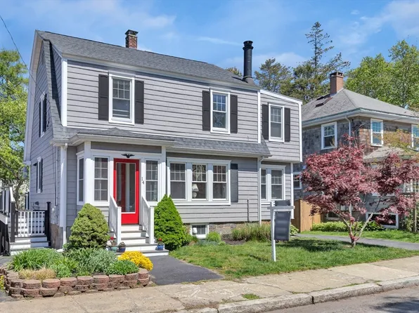 14 Lee St, Salem, MA 01970