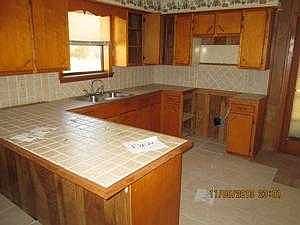 5th image of 20 Parkway Dr