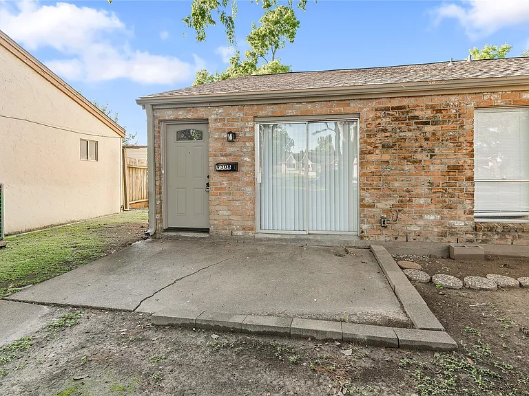 9308 Tooley Dr — Photo 4