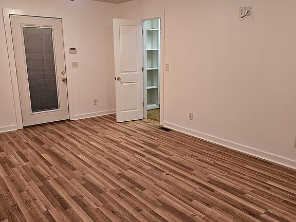 3rd image of 509 Highland Ave