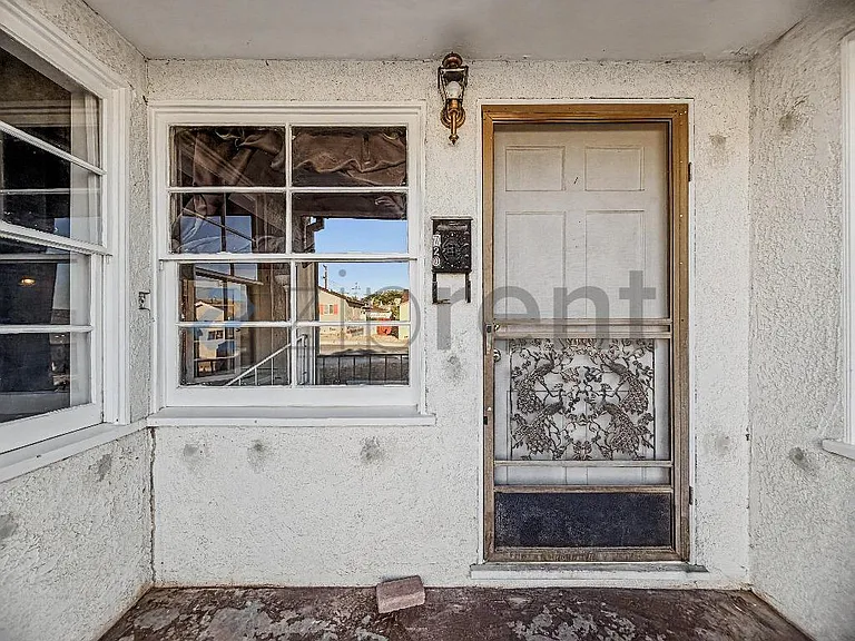 720 Mount Vernon Ave — Photo 20
