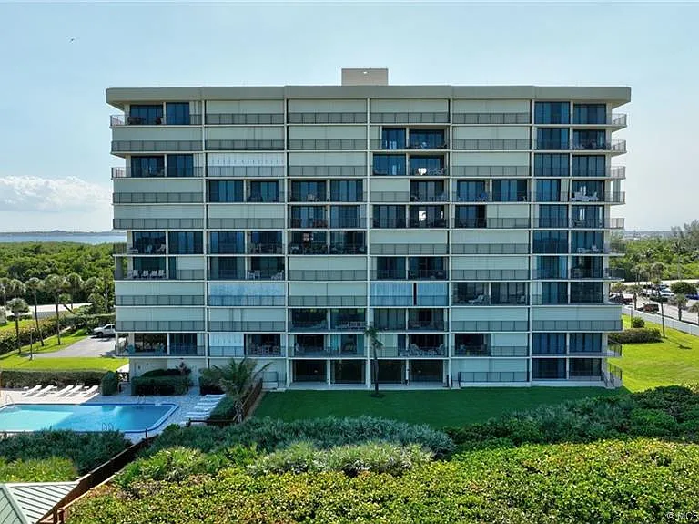 10000 S Ocean Dr #206 — Photo 42