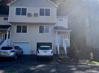 Trumbull Town Commons, Trumbull, CT 06611