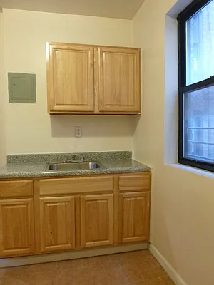 Rented by Bohemia Realty Group | media 9