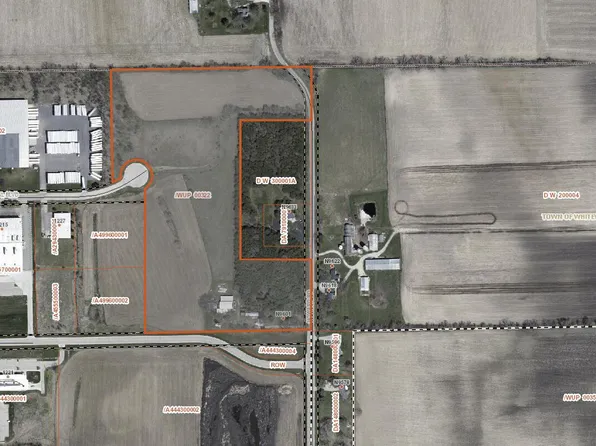 Lt1B UNIVERSAL BOULEVARD, Whitewater, WI 53190