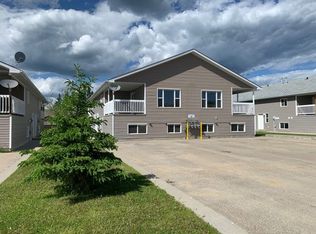 6210 47th St #1A, Whitecourt, AB T7S0B1
