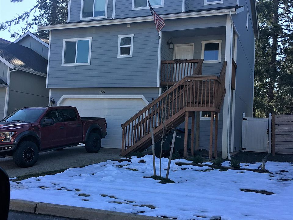 5 br, 4 full bath, 3 stories.